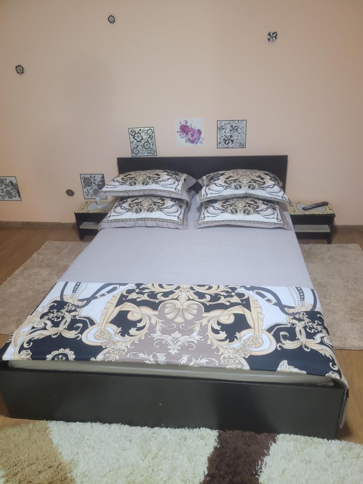 Vila La Izvorul Putinei Haţeg Zimmer foto
